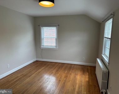 622 N Oakland Street - Photo Thumbnail 22