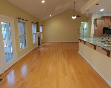 2809 Cowley Road - Photo Thumbnail 4