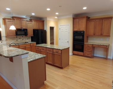 2809 Cowley Road - Photo Thumbnail 1
