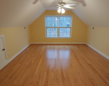 2809 Cowley Road - Photo Thumbnail 13