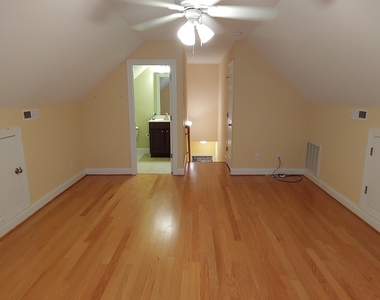 2809 Cowley Road - Photo Thumbnail 14