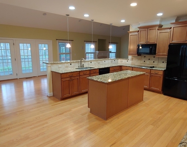 2809 Cowley Road - Photo Thumbnail 2