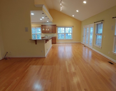 2809 Cowley Road - Photo Thumbnail 5