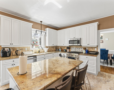 1224 Tartarian Trail - Photo Thumbnail 12