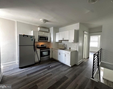 6226 Spruce Street - Photo Thumbnail 17