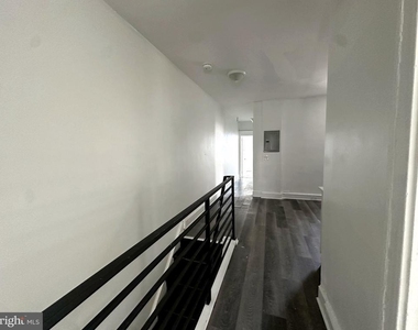 6226 Spruce Street - Photo Thumbnail 19