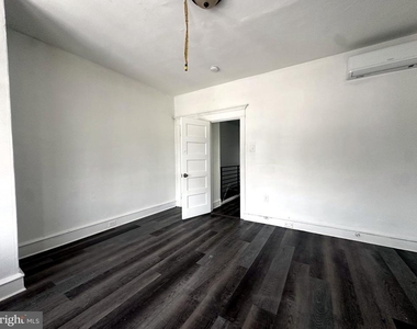 6226 Spruce Street - Photo Thumbnail 9
