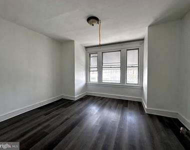 6226 Spruce Street - Photo Thumbnail 7