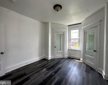 6226 Spruce Street - Photo Thumbnail 11