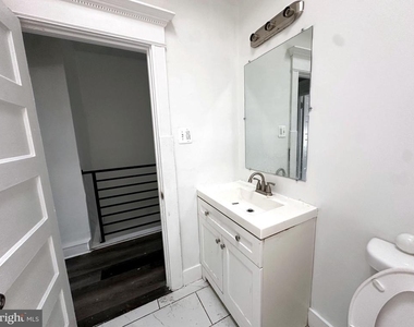 6226 Spruce Street - Photo Thumbnail 5