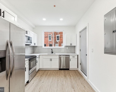 2224 N Howard Street - Photo Thumbnail 1
