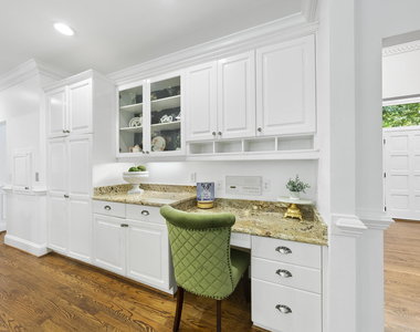 106 Birkhaven Drive - Photo Thumbnail 31