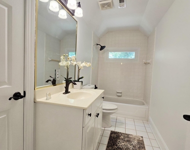 106 Birkhaven Drive - Photo Thumbnail 41
