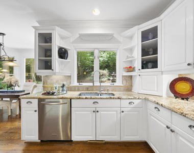 106 Birkhaven Drive - Photo Thumbnail 25