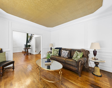 106 Birkhaven Drive - Photo Thumbnail 4