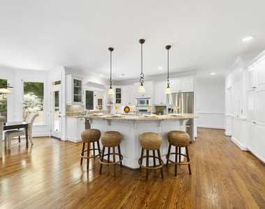 106 Birkhaven Drive - Photo Thumbnail 3