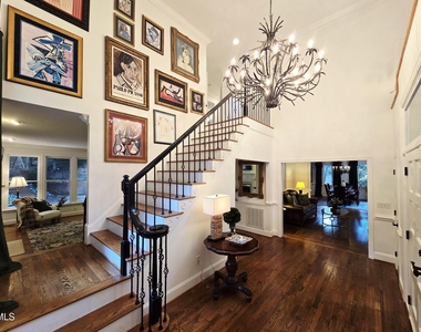 106 Birkhaven Drive - Photo Thumbnail 12