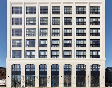 945 Frankford Ave - Photo Thumbnail 12