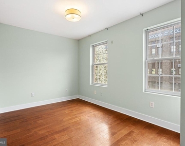 1641 Christian Street - Photo Thumbnail 11