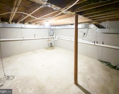 1616 Diamond St - Photo Thumbnail 14