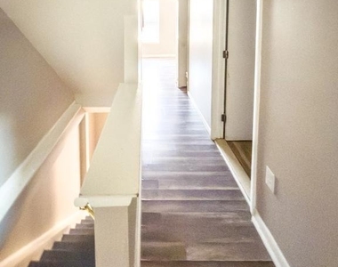 1616 Diamond St - Photo Thumbnail 6
