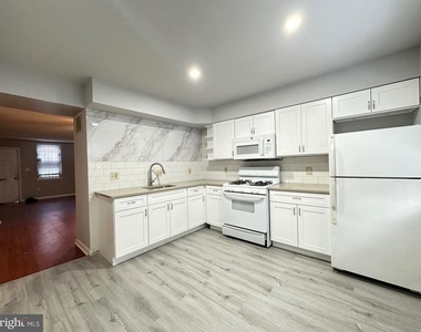 1616 Diamond St - Photo Thumbnail 1