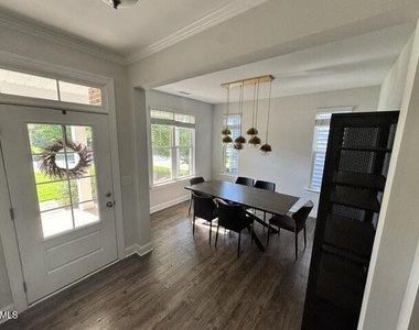 123 Pepperwood Way - Photo Thumbnail 17