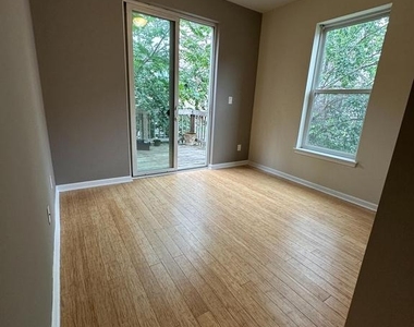 1328 N 7th Street - Photo Thumbnail 11