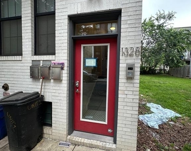 1328 N 7th Street - Photo Thumbnail 1
