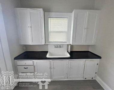 1101 N Anthony Street - Photo Thumbnail 9