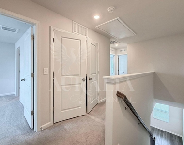 5243 Forsyth Park Street - Photo Thumbnail 19