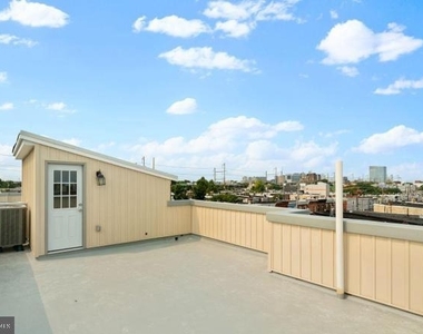 2348 Mountain Street - Photo Thumbnail 16
