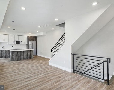 2348 Mountain Street - Photo Thumbnail 1