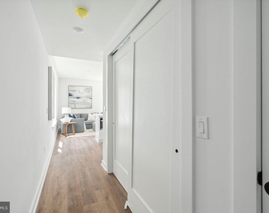 5904 Germantown Avenue - Photo Thumbnail 20