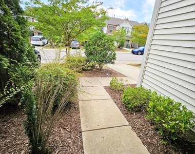 221 Olivet Loop - Photo Thumbnail 13