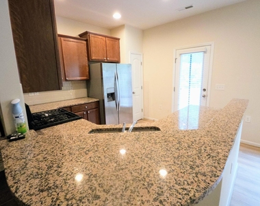 221 Olivet Loop - Photo Thumbnail 9