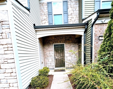 221 Olivet Loop - Photo Thumbnail 2