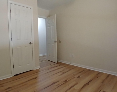 2224 Bufflehead Road - Photo Thumbnail 13