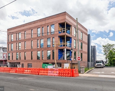 6910 Ridge Avenue - Photo Thumbnail 14