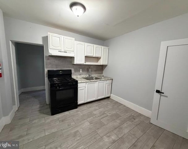 708 E Madison Street - Photo Thumbnail 10