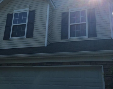 404 Commons Drive - Photo Thumbnail 1