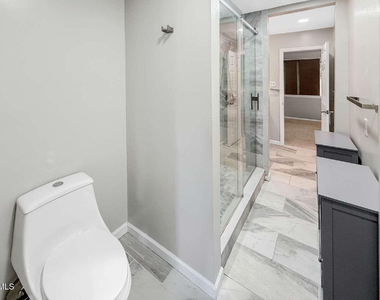 1275 Teakwood Place - Photo Thumbnail 12