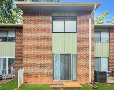 1275 Teakwood Place - Photo Thumbnail 16