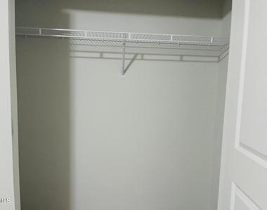 547 Glen Clova Drive - Photo Thumbnail 42