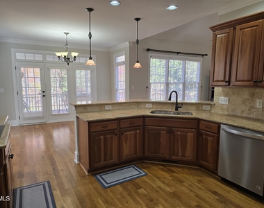 3653 Pleasants Ridge Drive - Photo Thumbnail 7