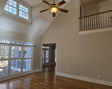 3653 Pleasants Ridge Drive - Photo Thumbnail 4