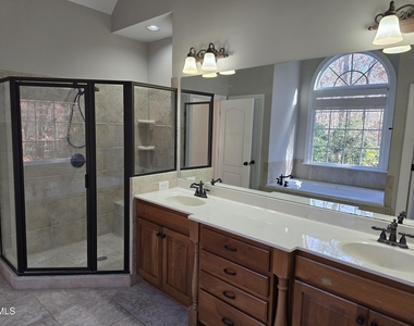 3653 Pleasants Ridge Drive - Photo Thumbnail 17