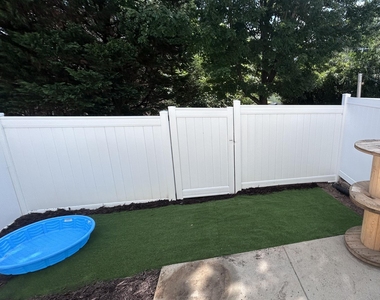 116 Baberton Drive - Photo Thumbnail 22