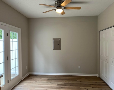116 Baberton Drive - Photo Thumbnail 6
