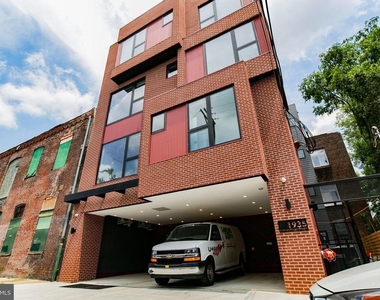 1935 E Hazzard Street - Photo Thumbnail 20